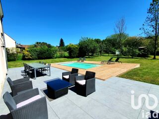  Maison à vendre 8 pièces 218 m²