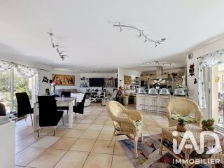  Maison à vendre 6 pièces 193 m²