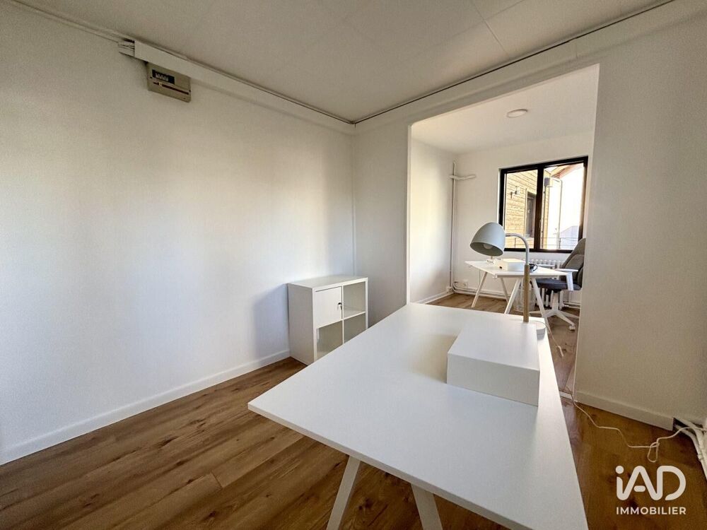   Location Bureaux 8 m&sup2; Champagne-au-mont-d'or
