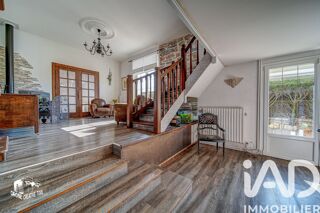  Maison à vendre 10 pièces 243 m²