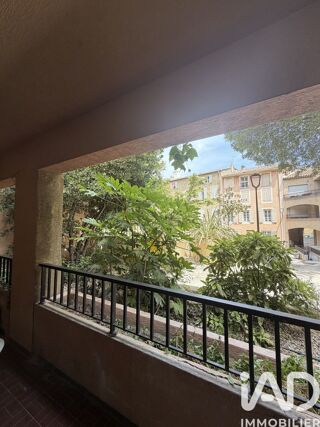  Appartement à louer 2 pièces 42 m²