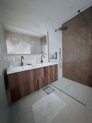  Appartement � vendre 7 pi�ces 140 m�