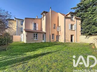  Maison à vendre 9 pièces 227 m²
