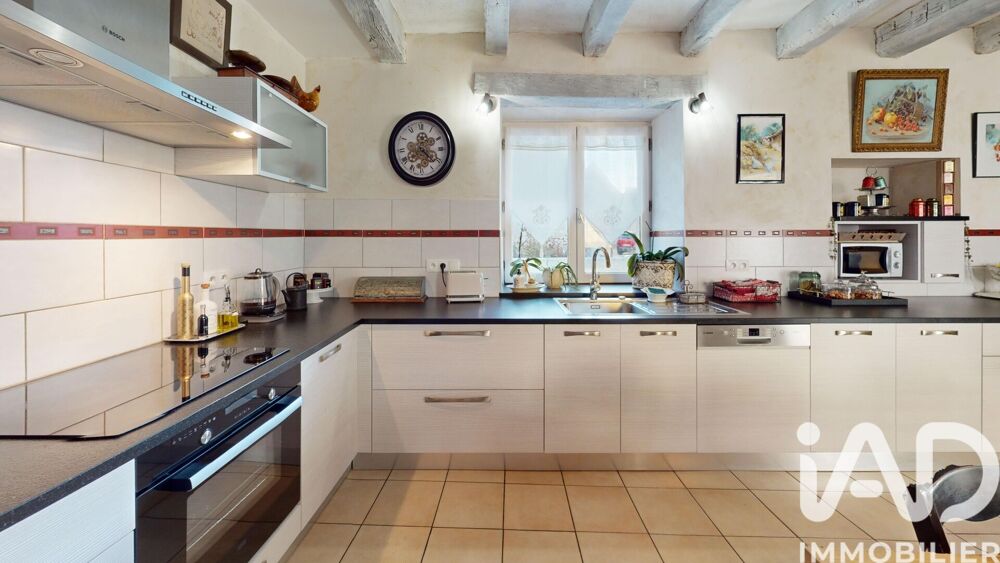 Vente Maison de village 9 pièces