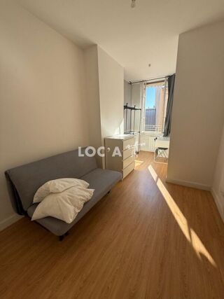  Appartement à louer 3 pièces 30 m²