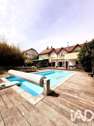  Maison à vendre 8 pièces 266 m²