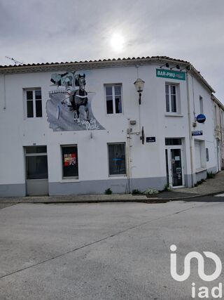  Immeuble à vendre 217 m²