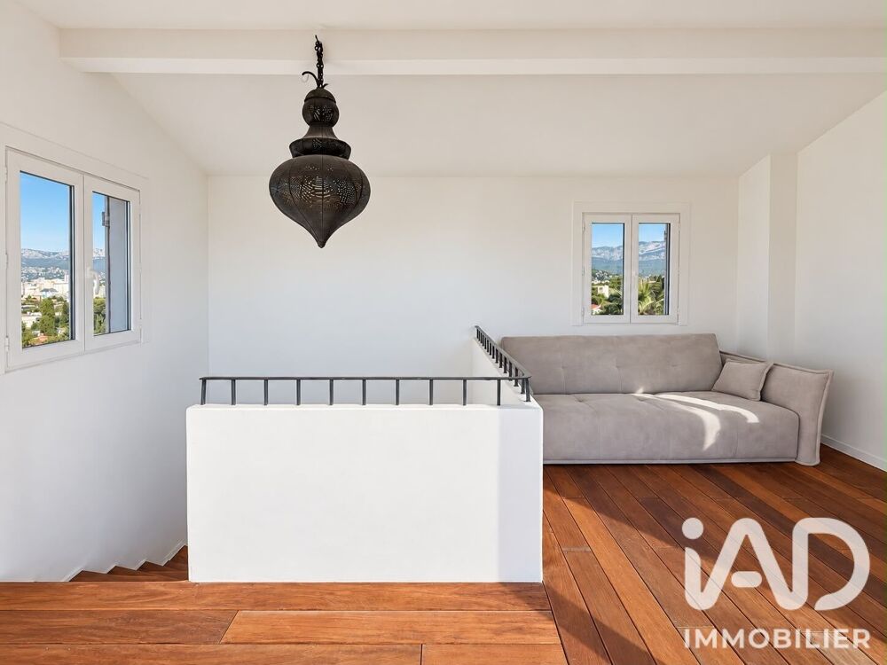 à vendre  Appartement Toulon (83000)