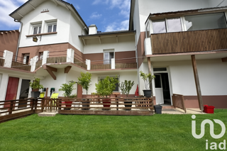  Maison à vendre 10 pièces 241 m²