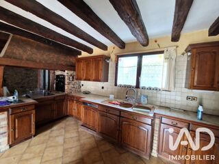  Maison à vendre 10 pièces 242 m²