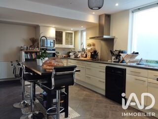  Maison à vendre 8 pièces 239 m²