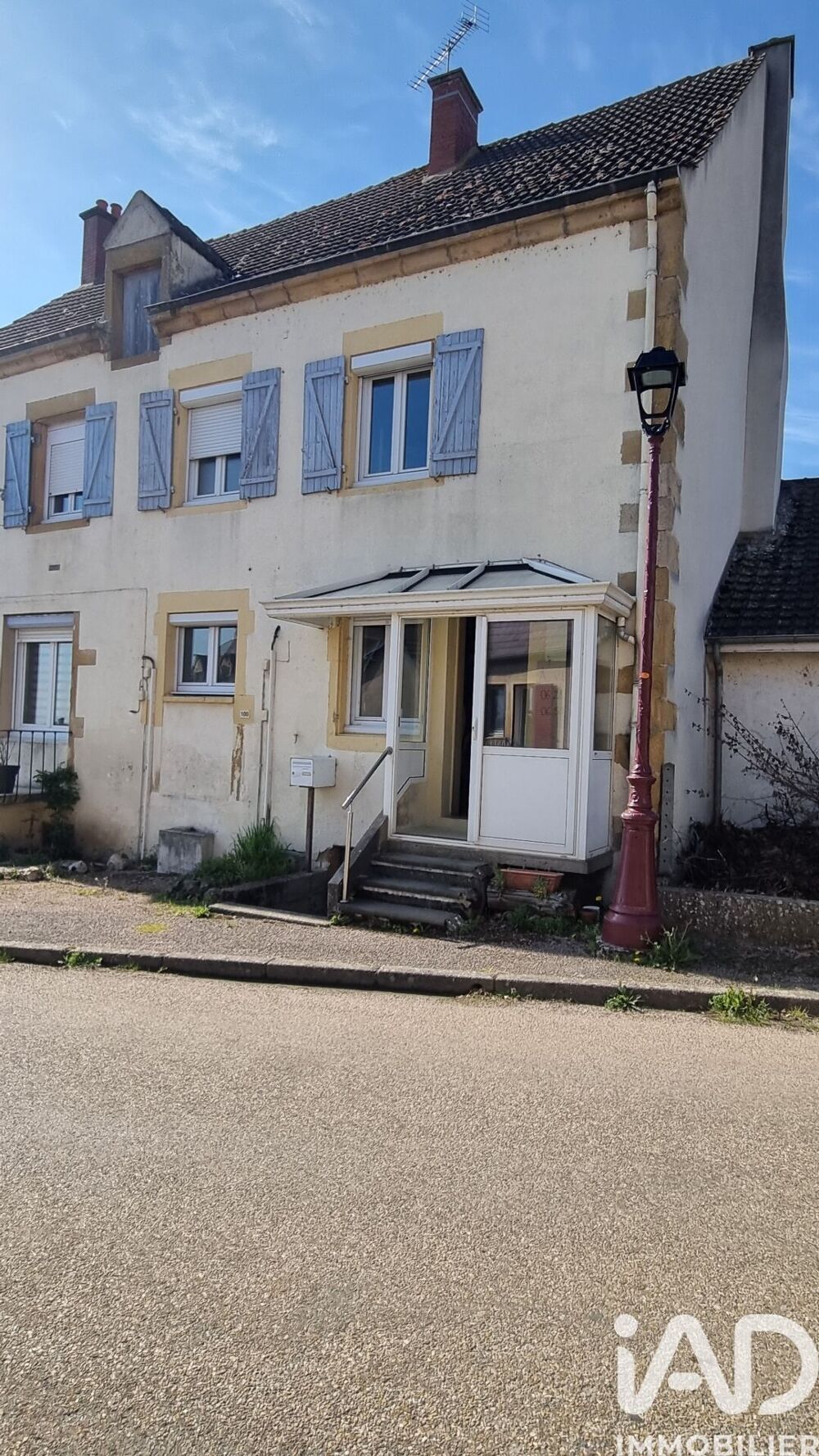 Maison 3 pièces 80 m² · à La Motte-Saint-Jean · 80 m² · 75 000 €