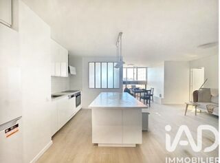  Appartement � louer 4 pi�ces 84 m� Paris