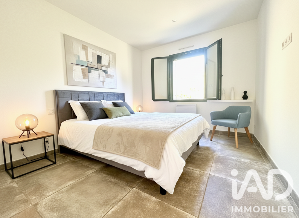à vendre  Maison Uchaux (84100)