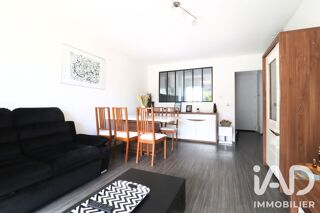  Appartement à louer 3 pièces 64 m²