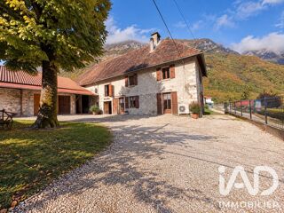Vente Maison Vente Maison de campagne 8 pièces Saint-paul-de-varces
