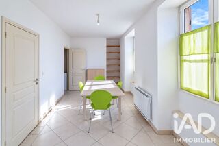  Appartement à louer 2 pièces 35 m²