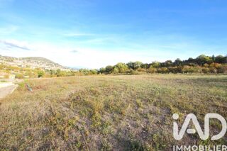  Terrain à vendre 681 m²