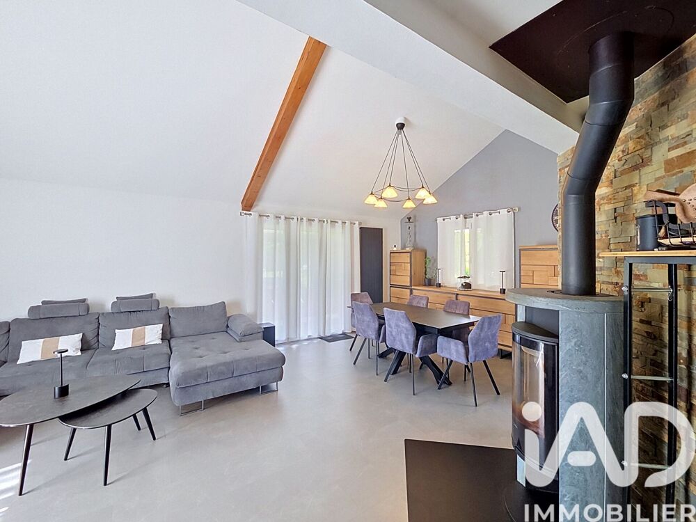 à vendre  Maison Thoiry (01710)