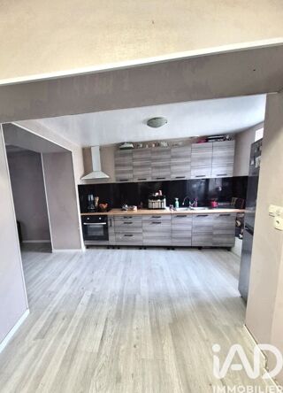  Immeuble � vendre 237 m�