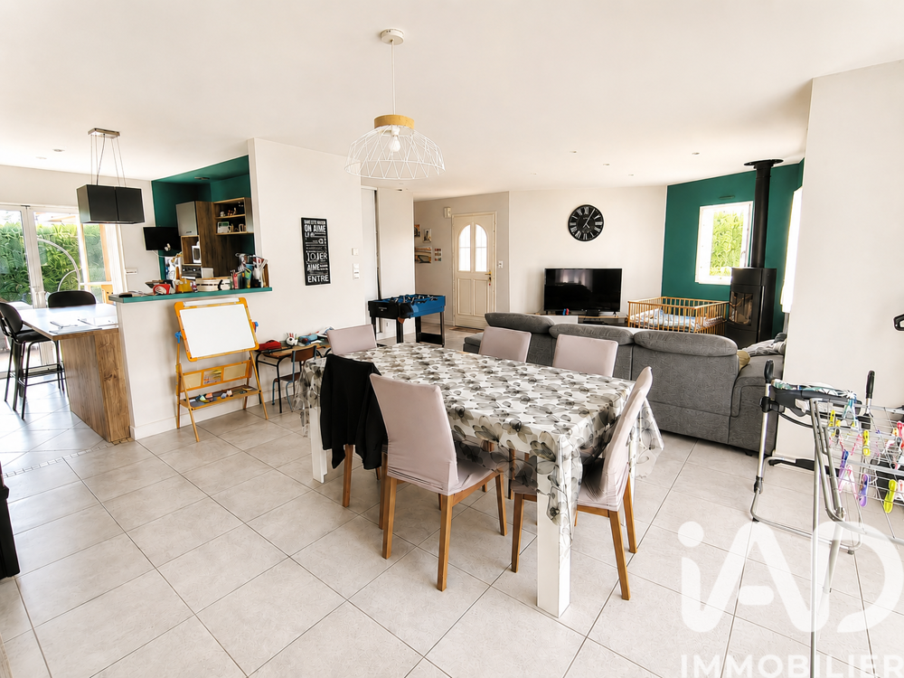 vente Maison - 5 pièce(s) - 111 m² Saint-Maurice-des-Noues (85120)