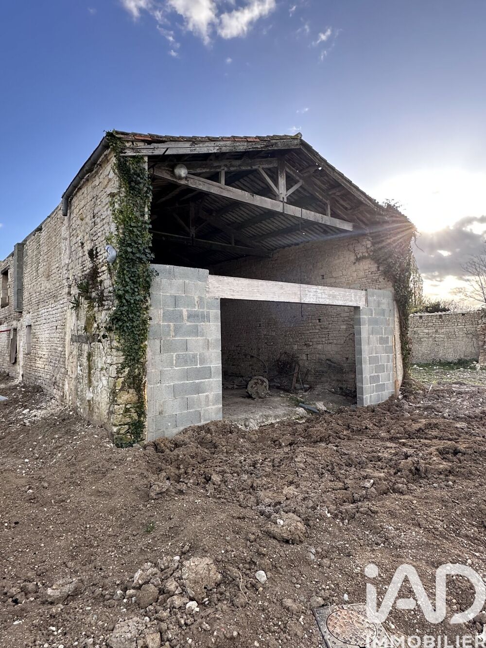 Vente Terrain Vente Surface diverse 100 m&sup2; Vérines