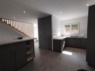  Maison à louer 4 pièces 118 m²