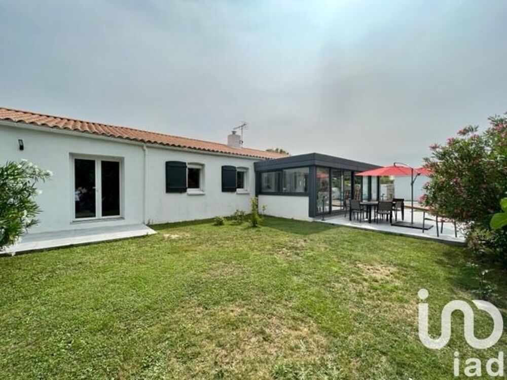 Vente Maison Vente Maison traditionnelle 11 pièces L'Île-d'olonne