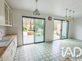  Maison à vendre 10 pièces 230 m²