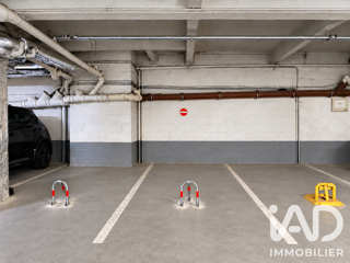 Vente Parking/Garage Vente Parking 22 m&sup2; Paris 8