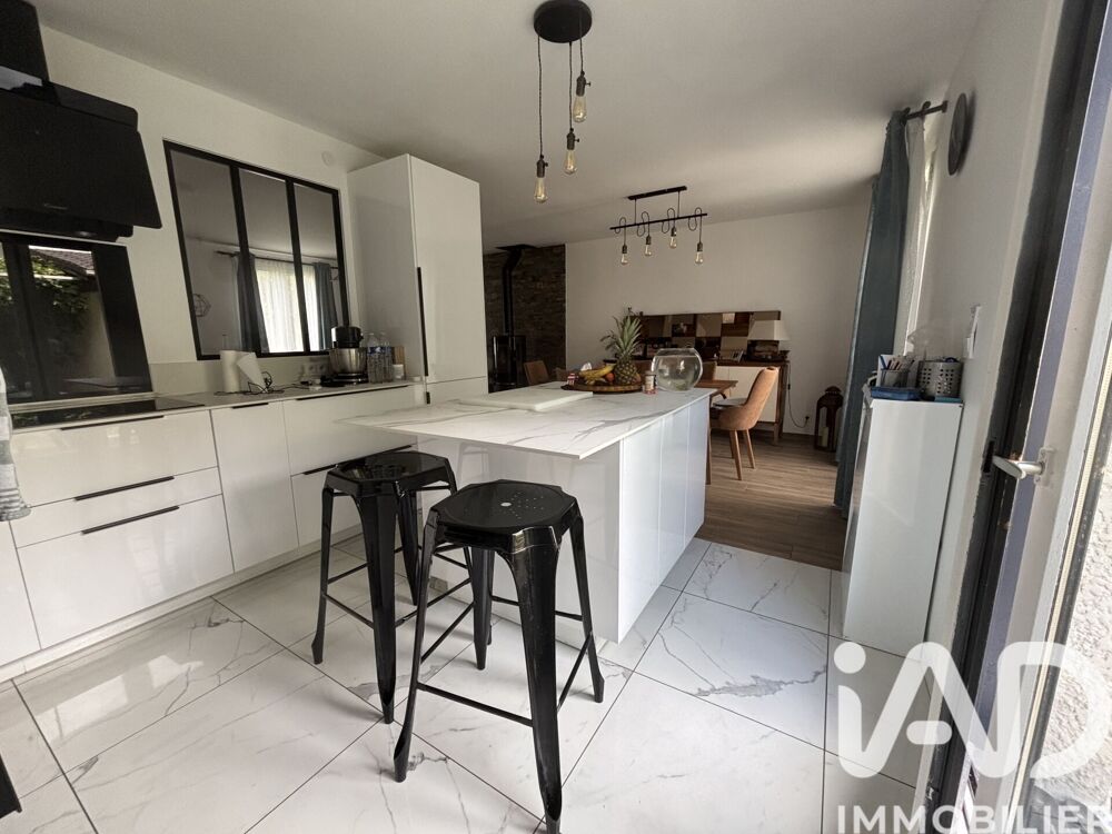 vente Maison - 6 pièce(s) - 110 m² Villenoy (77124)