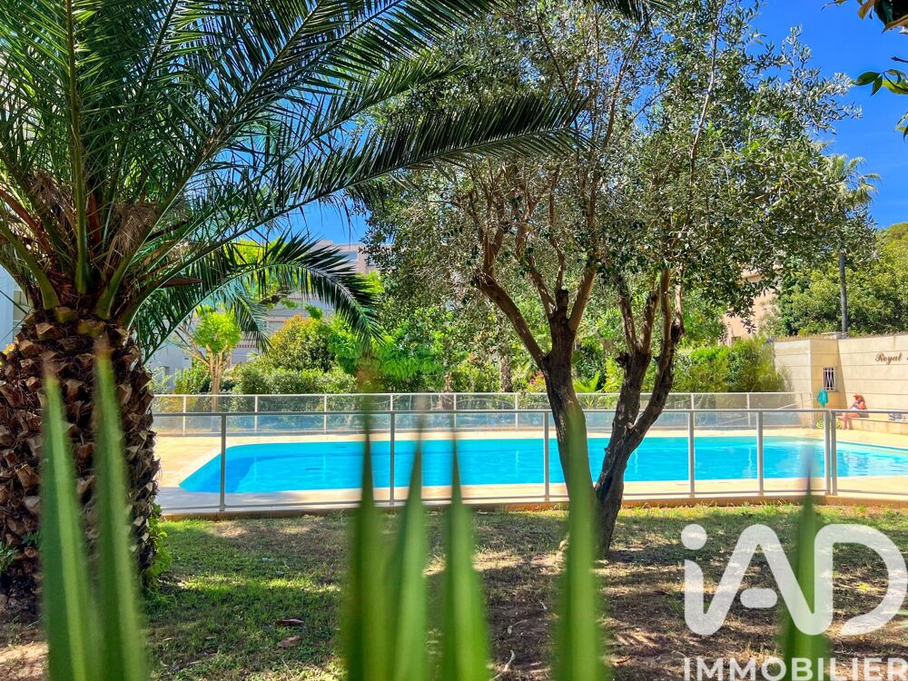 à vendre  Appartement Hyères (83400)
