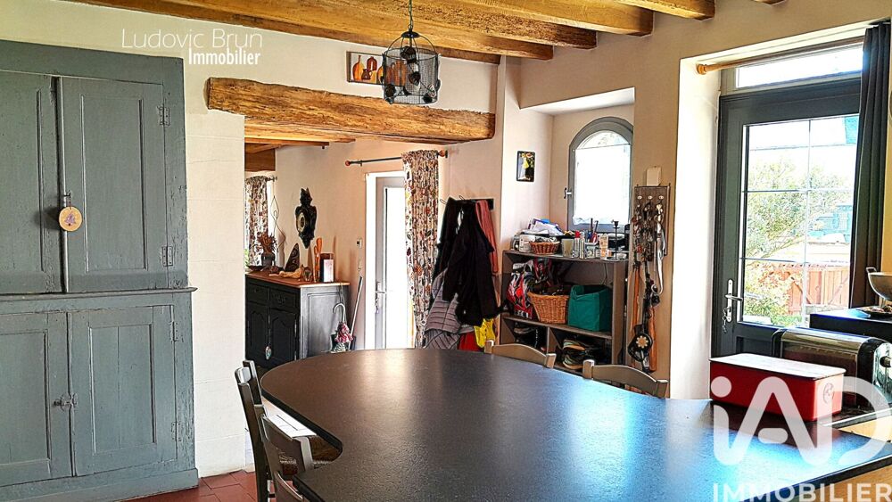 Vente Maison Vente Maison de village 9 pièces Sougères-en-puisaye