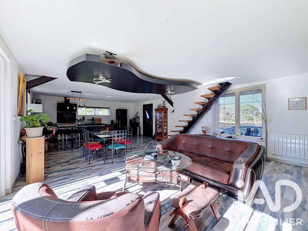 Vente Maison Vente Maison/villa 6 pièces Saint-martin-la-pallu