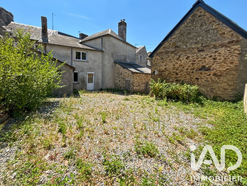 Vente Maison Vente Maison de village 6 pièces Courcité