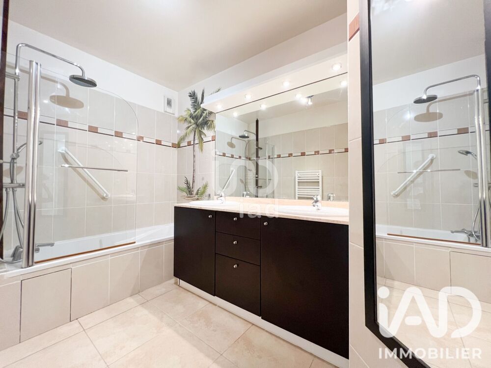 à vendre  Appartement Saint-Raphaël (83700)