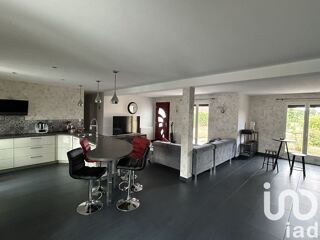 Maison à vendre 9 pièces 195 m²