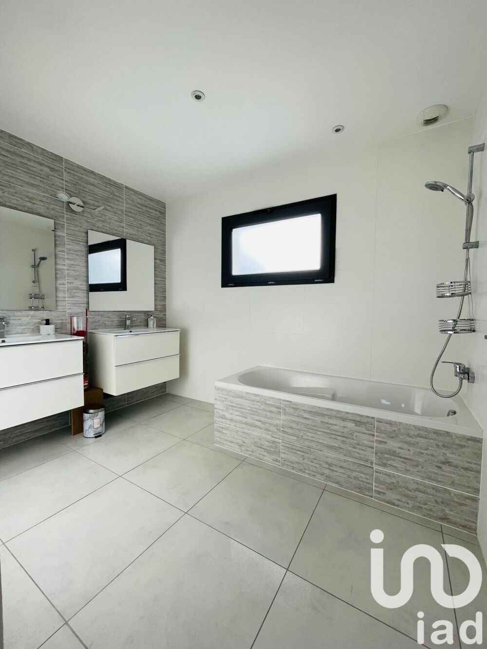 Vente Maison Vente Maison/villa 4 pièces Ambarès-et-lagrave