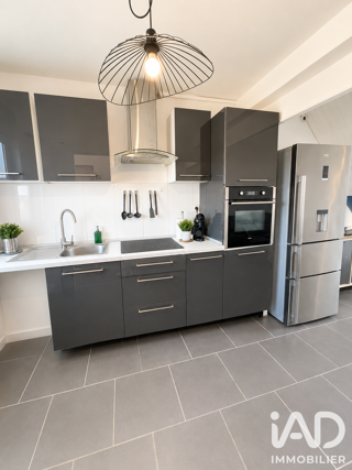  Appartement à louer 4 pièces 66 m²