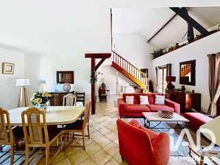  Maison à vendre 8 pièces 148 m²