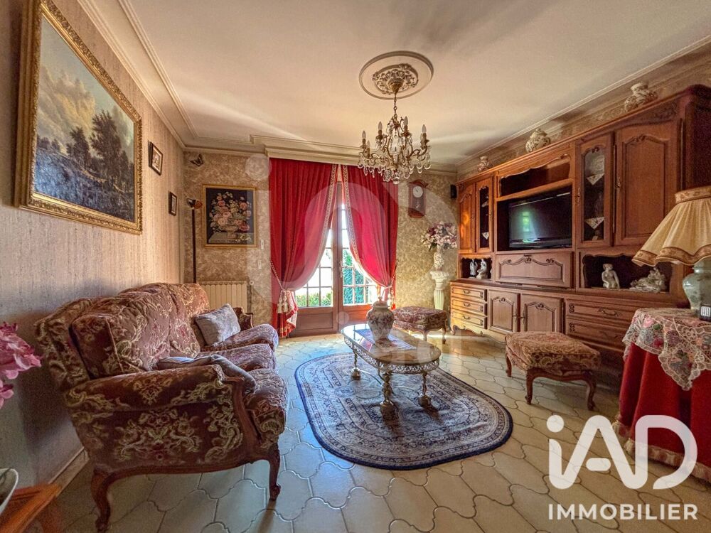 Vente Maison Vente Maison traditionnelle 7 pièces Prémilhat