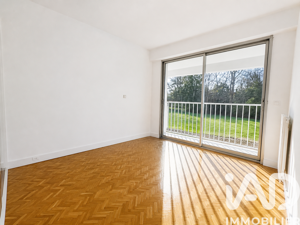 vente Appartement - 2 pièce(s) - 58 m² Garches (92380)