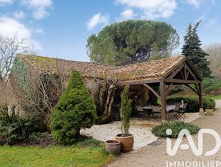  Maison à vendre 10 pièces 393 m²