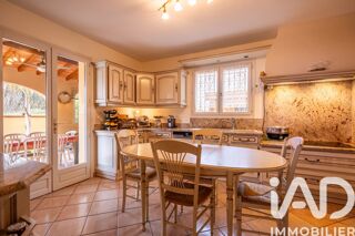 Maison à vendre 9 pièces 206 m²