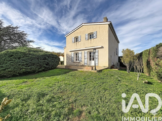  Maison à vendre 6 pièces 131 m²