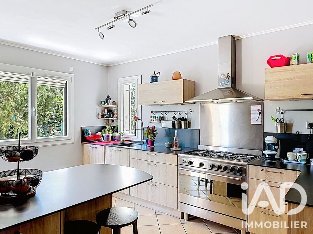 Vente Maison Vente Maison/villa 6 pièces Grézieu-la-varenne