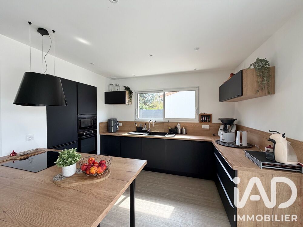 Vente Maison Vente Maison/villa 5 pièces Neuville-de-poitou
