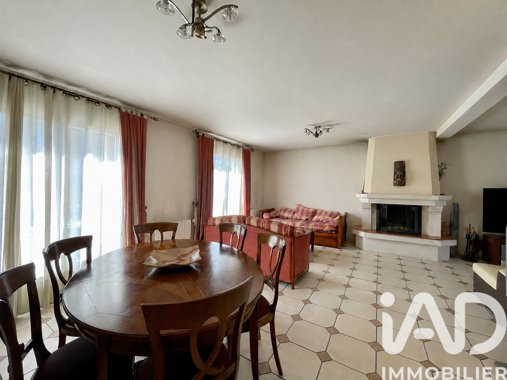 Vente Maison Vente Maison traditionnelle 6 pièces Vaujours