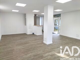  Immeuble à vendre 2 pièces 200 m²