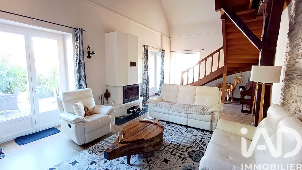 Vente Maison Vente Domaine 9 pièces Saint-genou